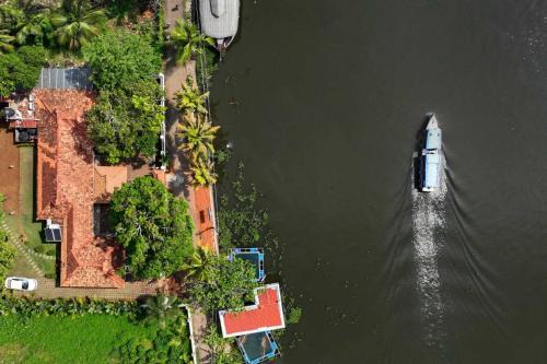 The Backwater Heritage- Comp Breakfast with River View, Ocean Breeze & Lawn by StayVista -