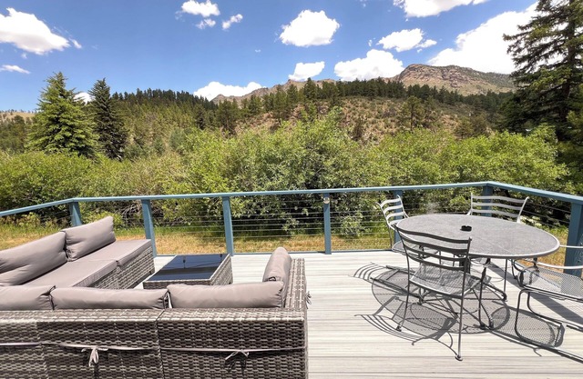 The Bailey River Retreat〡Pool〡Deck 〡Grill