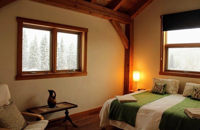"The Barn" en M&M Ranch - Bragg Creek, Alberta, Canadá