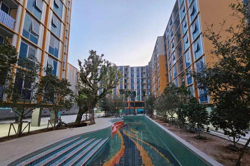 THE BASE Rise Resort Style 1 & 2 Bedrooms