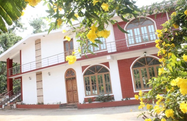 The Bat N Ball Homestay - The Rovis Estate by Uthappa, Suntikoppa ,Coorg