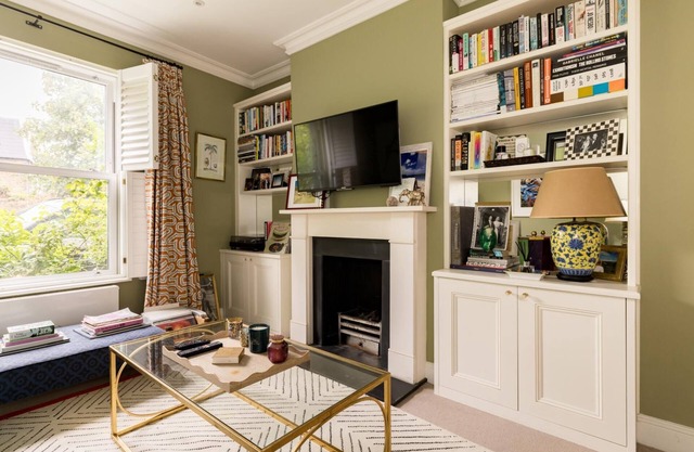 A Perfect 3 Bedroom Home with Outdoor Space