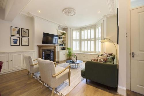 The Battersea Park Townhouse - 4 Bed Garden Retreat