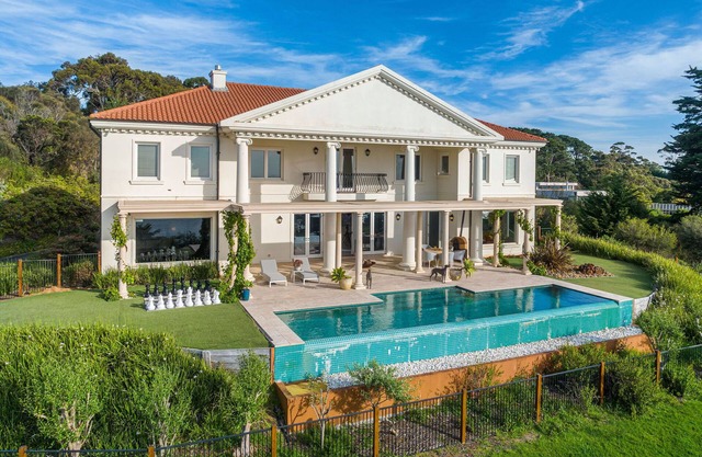 The Bay Crest Manor | Views, Pool, Beach