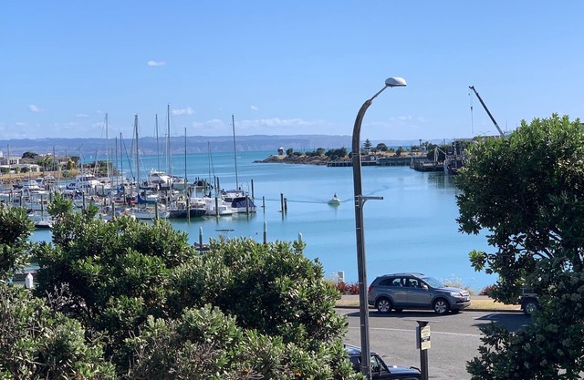 The Bay Riveria
