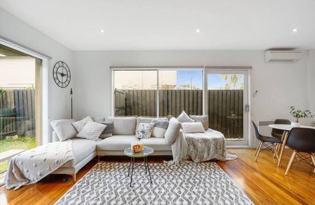 The Beach Bay Townhouse in Williamstown