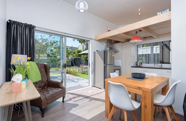 The Beach Place- Papamoa