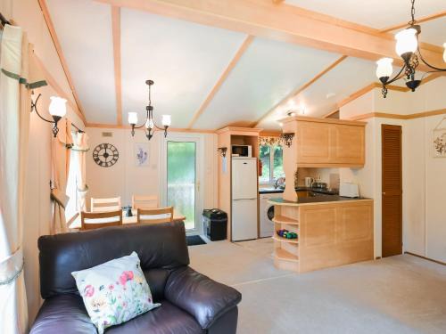 The Beehive C29 - Uk45926