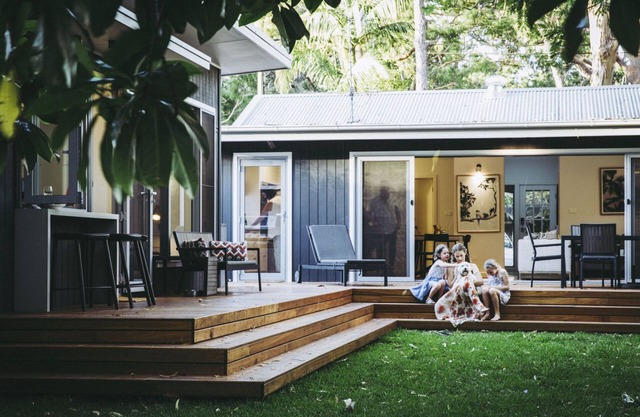 The Black Pearl | 2br Modern Beach House | 200 mtrs Level Walk to the Beach