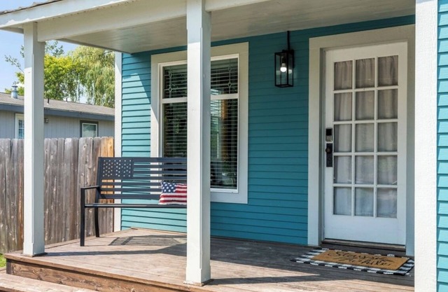 The Blue Cottage