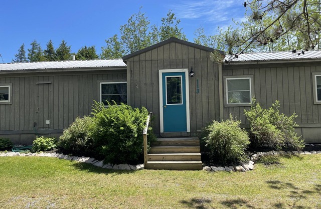 The Bluffs Cottage