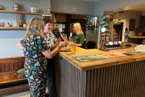 The Boughton Peterchurch - Pub Grub & B&B