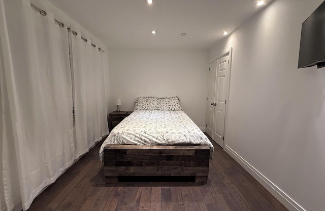 The Bravo apartment is family friendly close To everything like hospital highway