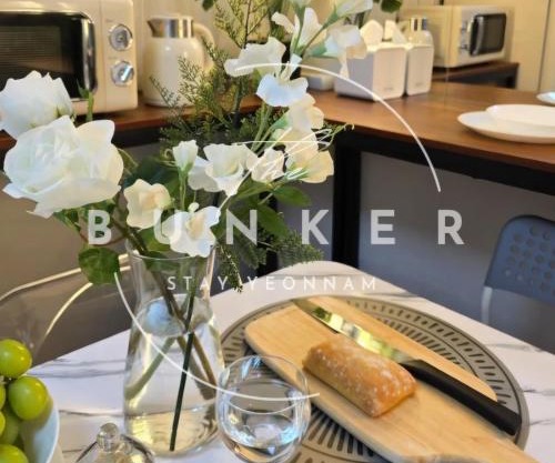 The Bunker, Yeonnam Stay Hongdae
