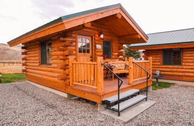 The Bunkhouse at J&J Cabins
