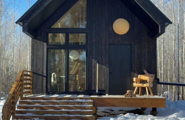 The Burrow on Tucker Lake - Hike In Cabin on the Gunflint Trail