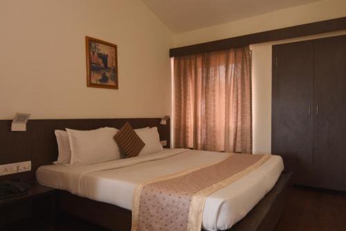 The Byke Old Anchor Beach Resort & Spa