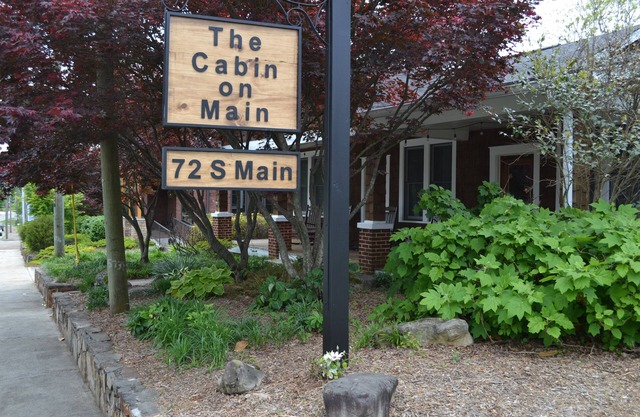 The Cabin on Main. Fully furnished home on Main St in downtown Jasper.