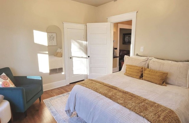 The Cairo St Bungalow