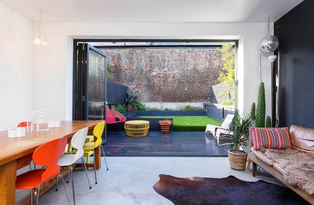 Artistic & Impresionante 3BR Home en Bow, perfecto para familias, por Veeve