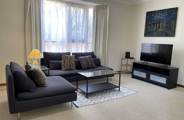 The Calm Oasis in center of Glen Waverley with everything you need.
