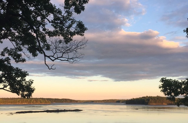 La caseta del capitán se encuentra en el bosque de Penobscot, muy privadas.