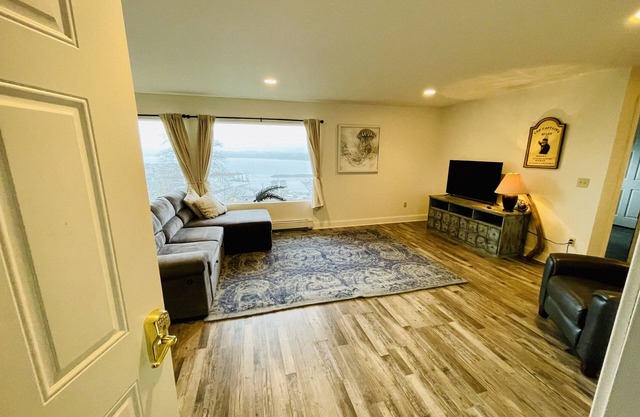 The Captains Quarters