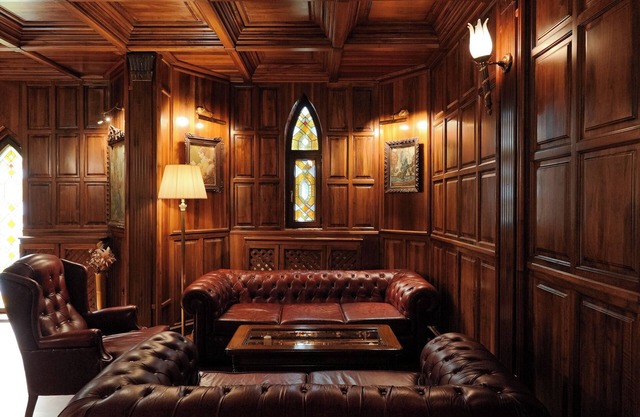 The Castle - Your unique way of retreat