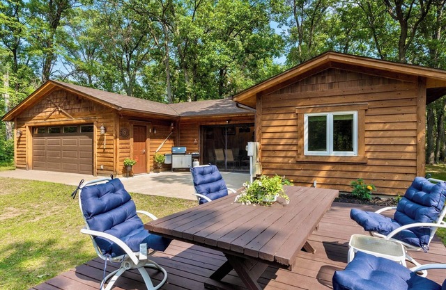The Cedarwood Cabin
