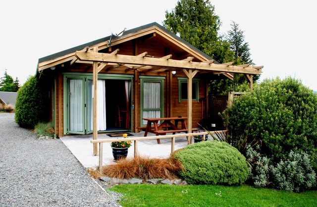 The Chalets Motel