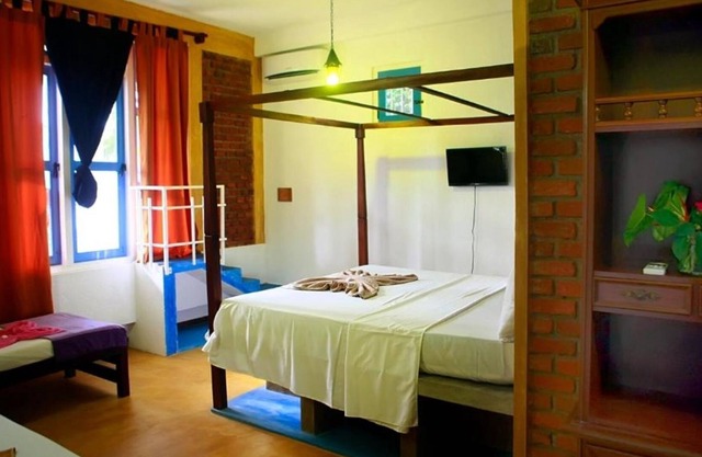 The Change Hotel