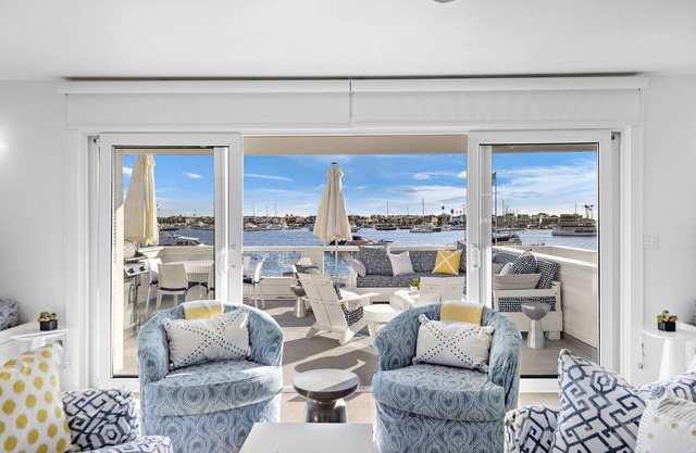 Fascinante Balboa Island Bayfront Beach House