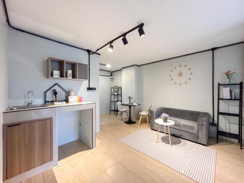 The city center and convenience living