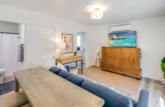 The Coastal Cabana in PCB - Sleeps 2