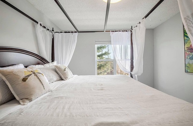 The Cobalt - Spacious & Family-Friendly, West End