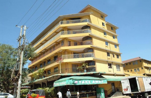 The Coconut Grill Hotel