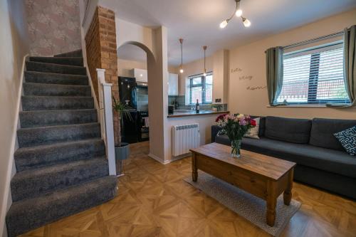 The Comfy House - Inc Free Parking, Smart TV, Full Kitchen, Washing machine - Winter Deal