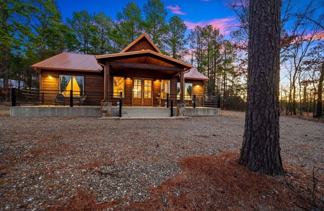 The Copper Hideout · Hochatown Hideout: Hot Tub, Fire Pit, Pure Relaxation