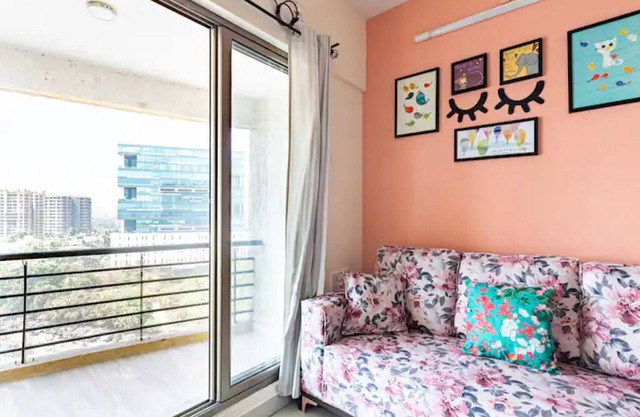 The Cosmopolitan - Chembur Spacious 610 Sq Ft