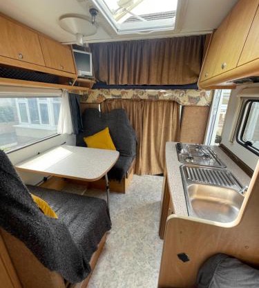 The Cosy Camper at Rockfield Park
