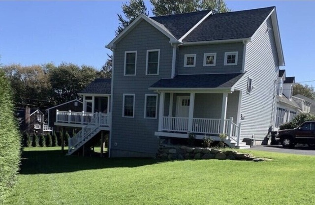 The Cottage in Bonnet Shores Private Beach Community