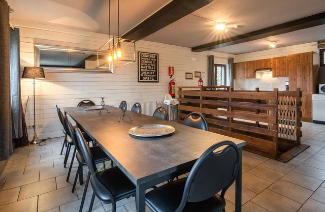 Chalet moderno con sauna cerca del Bosque de las Ardenas