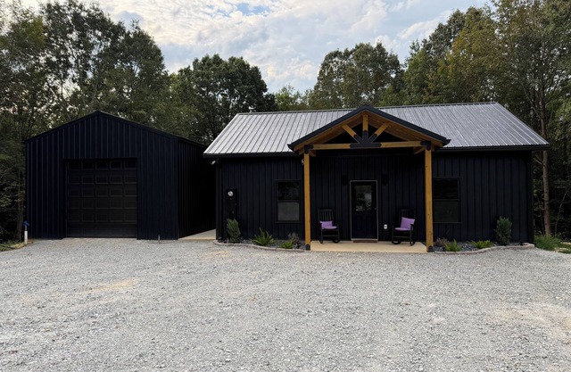 The Cozy Campfire Cabin In Springville TN