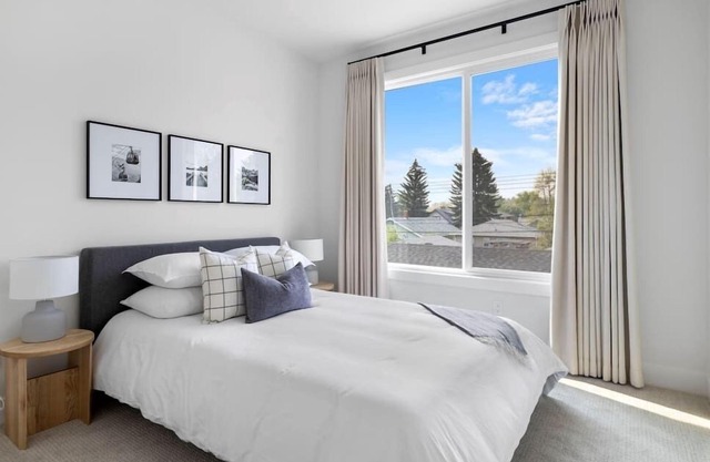 The Crescendo: Luxury Family Home 3 Minutes to DT