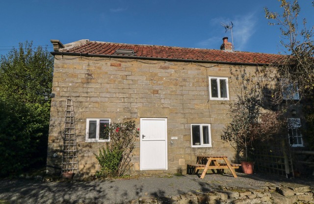 THE CROFT, family friendly, character holiday cottage in Pickering