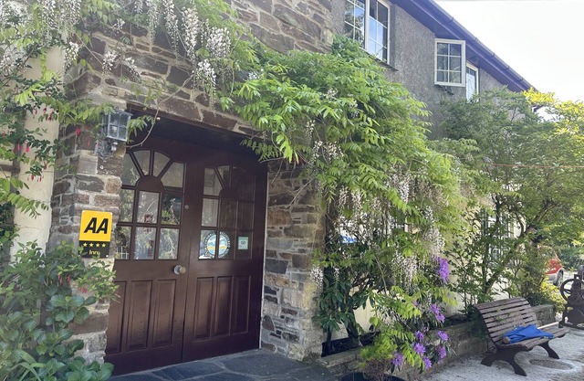 The Crooked Inn