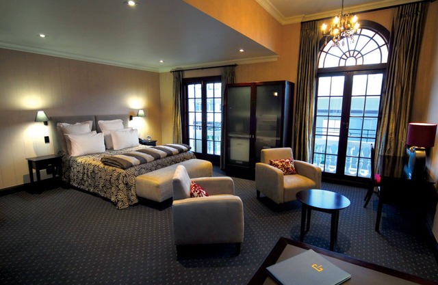 The Crown Hotel Napier
