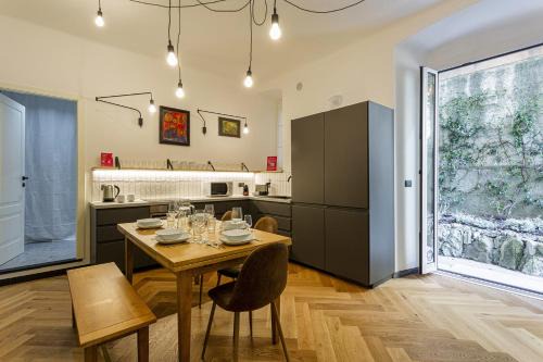 The Designer's Flat by Wonderful Italy