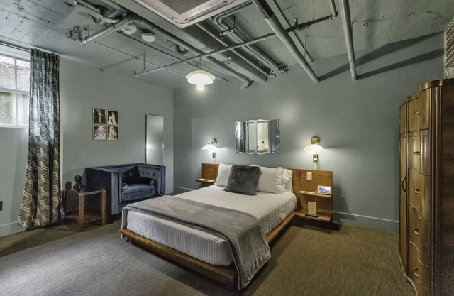The Dillinger Room @ The Bank