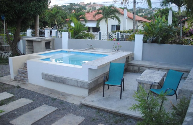 The Dream Nest At Csompo Silver Manor